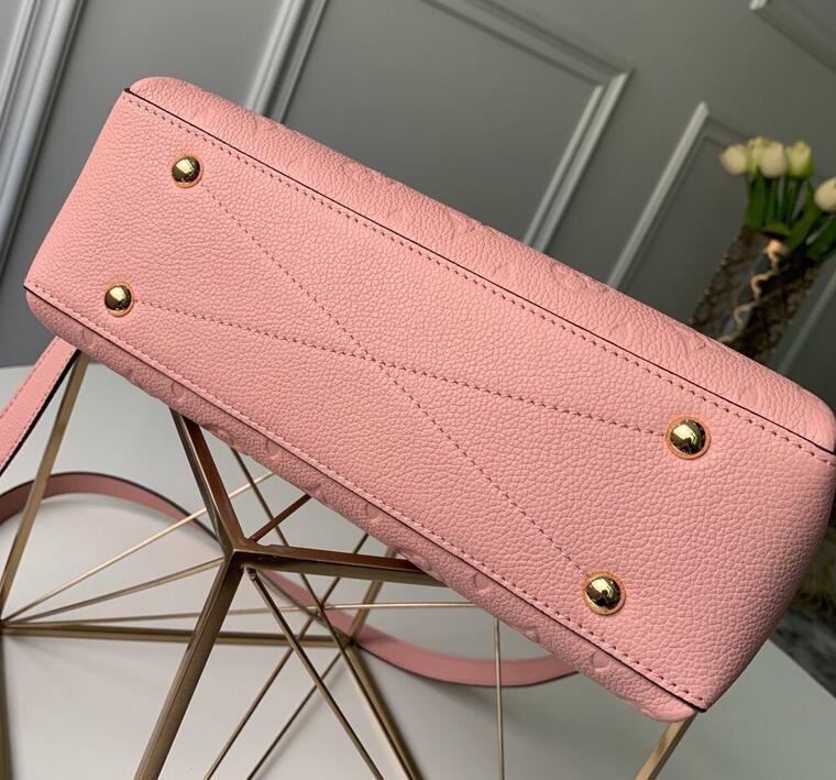 Luxe Touch Bags -   2926