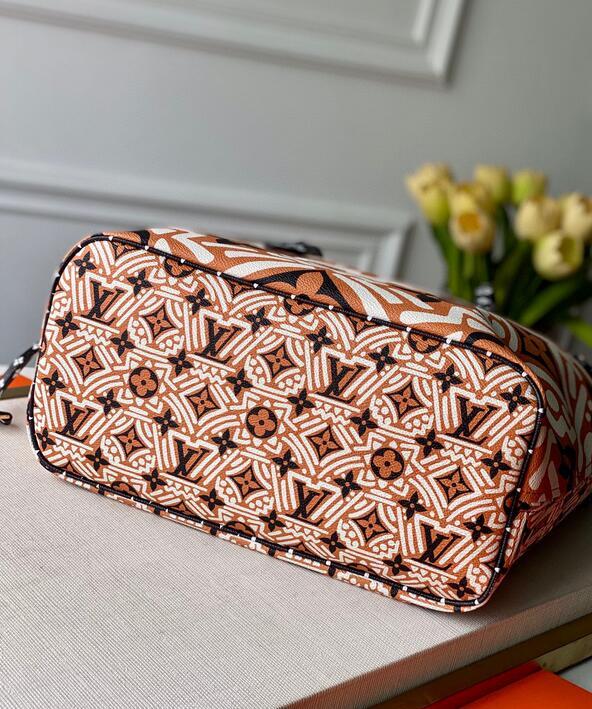 Luxe Touch Bags -   2748