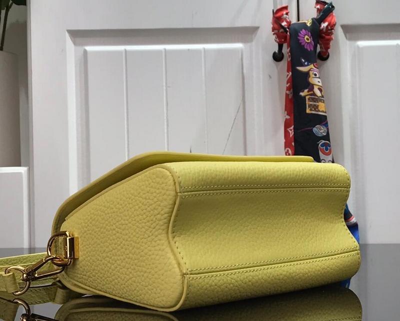 Luxe Touch Bags -   2375