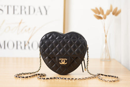 Luxe Touch Bags 

 -  Bags - 3019