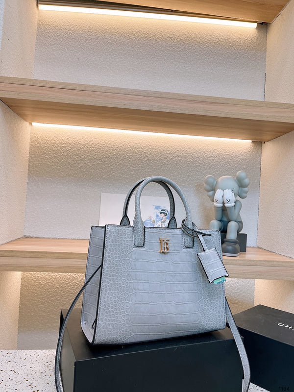 Luxe Touch Fashion -BBR Bags - 1697
