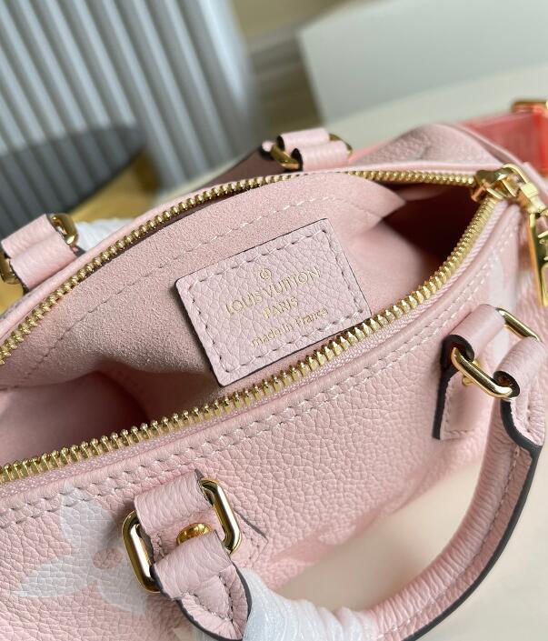 Luxe Touch Bags -   2496