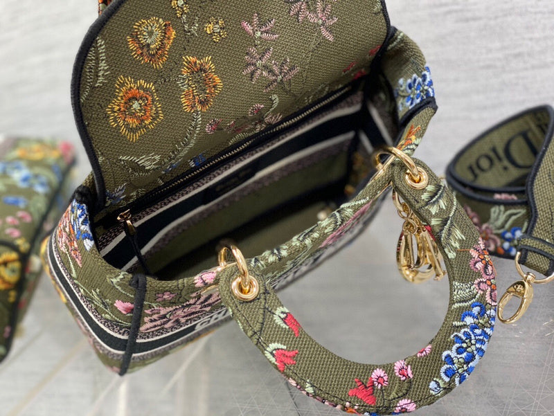 LTB - Luxe Touch Bags - 1189