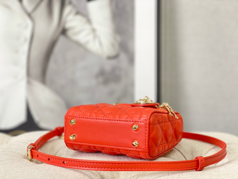 LTB - Luxe Touch Bags - 057