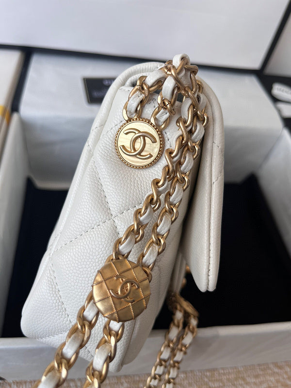 Luxe Touch Bags 

 -  Bags - 3054