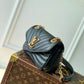 M20687 New Wave black 21cm COWHIDE REAL LEATHER