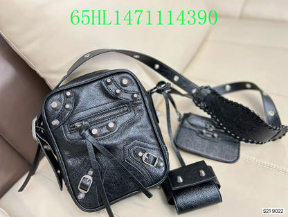 Luxe Touch Fashion - BGA Bags - 1998