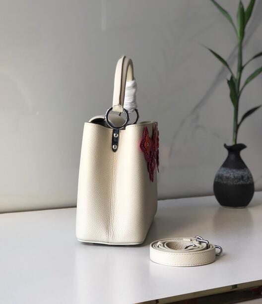 Luxe Touch Bags -   3098