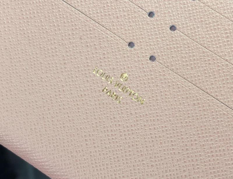 Luxe Touch Bags -   2166