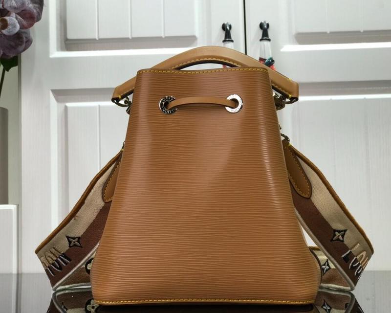 Luxe Touch Bags -   2454