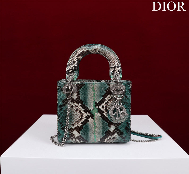 LTB - Luxe Touch Bags - 1685