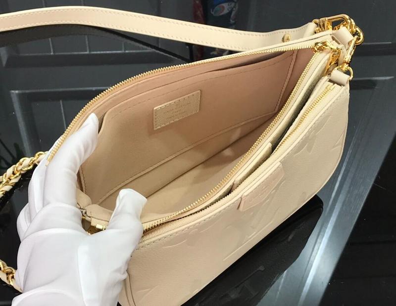 Luxe Touch Bags -   2455