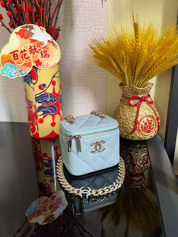 Luxe Touch Bags 

 -  Bags - 3156