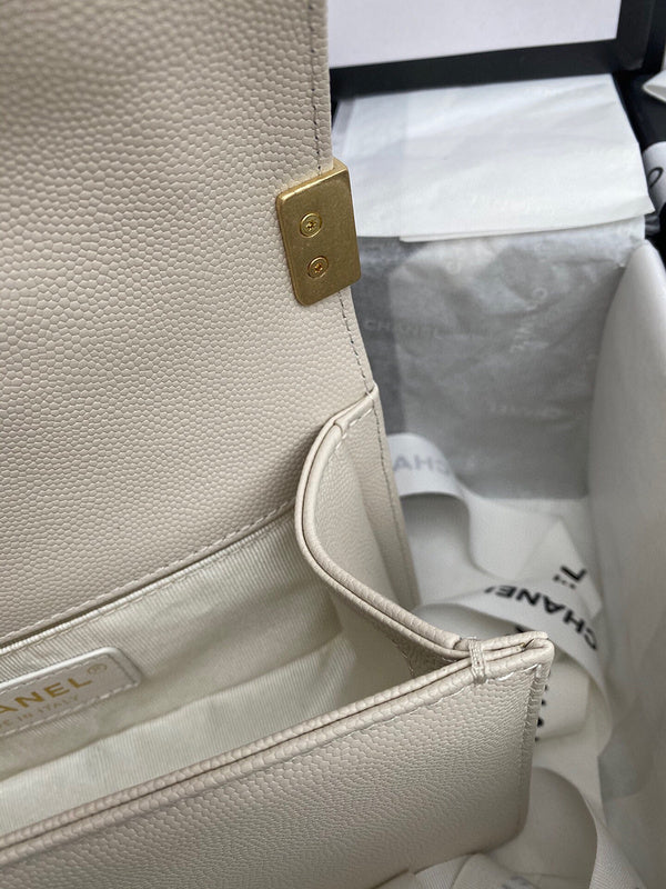 Luxe Touch Bags 

 -  Bags - 3525