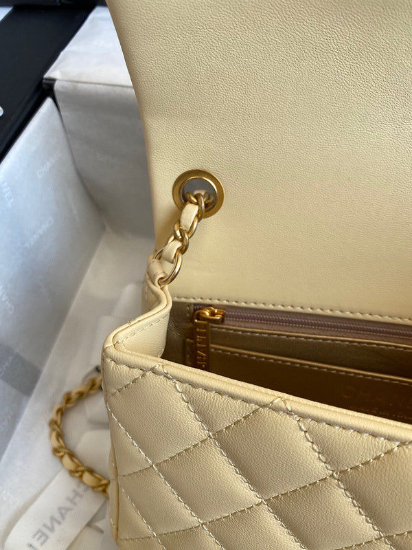 Luxe Touch Bags 

 -  Bags - 3470