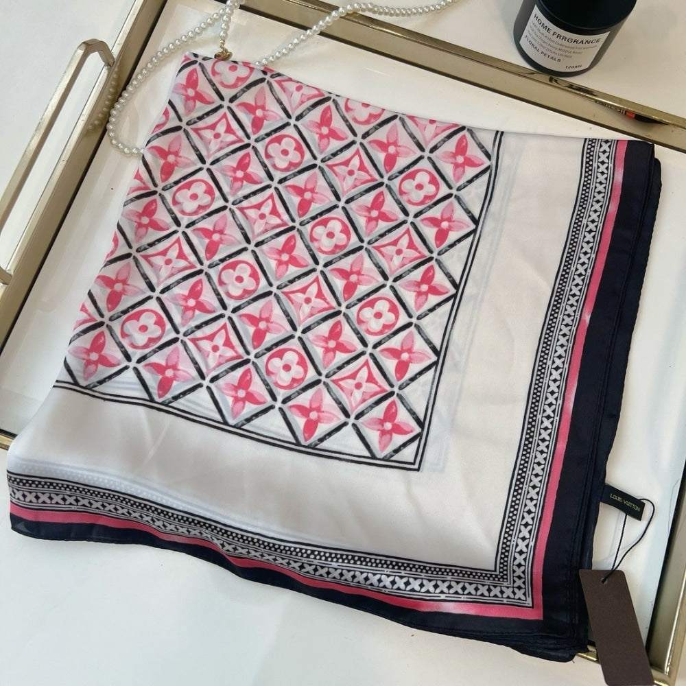 LV MONOGRAM FLOWER TILE IN LIGHT PINK 70CM