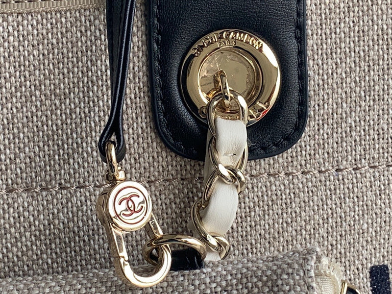 Luxe Touch Bags 

 -  Bags - 2840