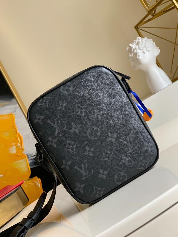 Luxe Touch Bags -   2628