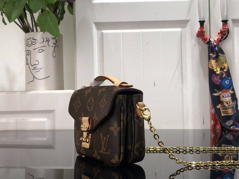 Fashion Luxe Touch bags - 2458