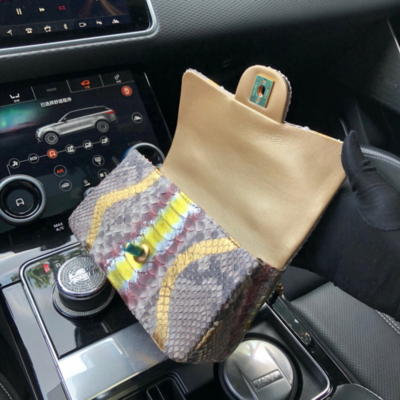 Luxe Touch Bags 

 -  Bags - 2943