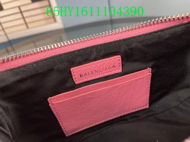 Luxe Touch Fashion - BGA Bags - 1987