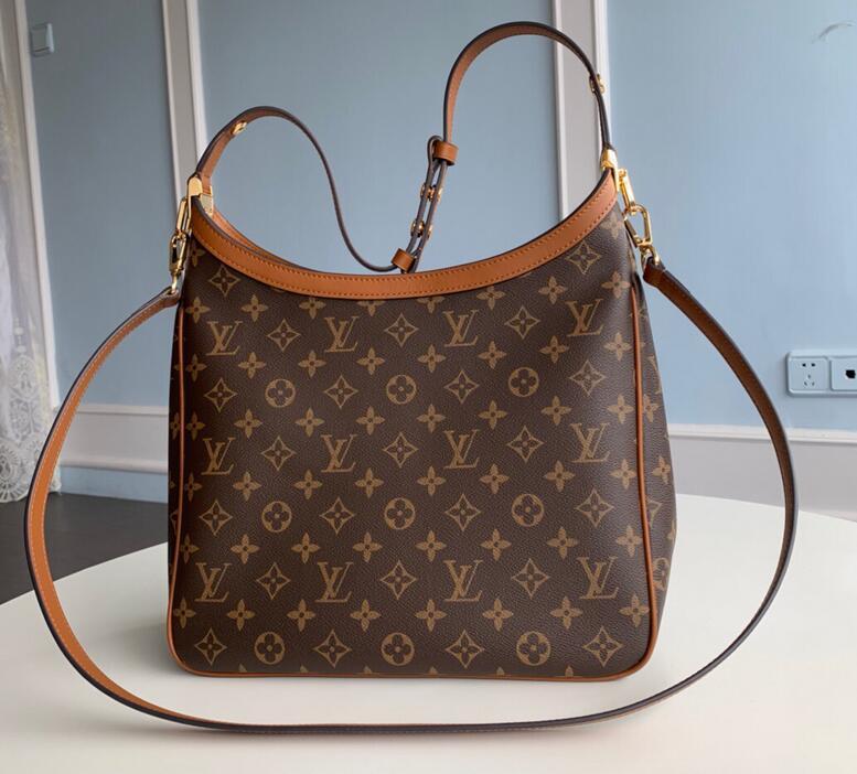 Luxe Touch Bags -   3146