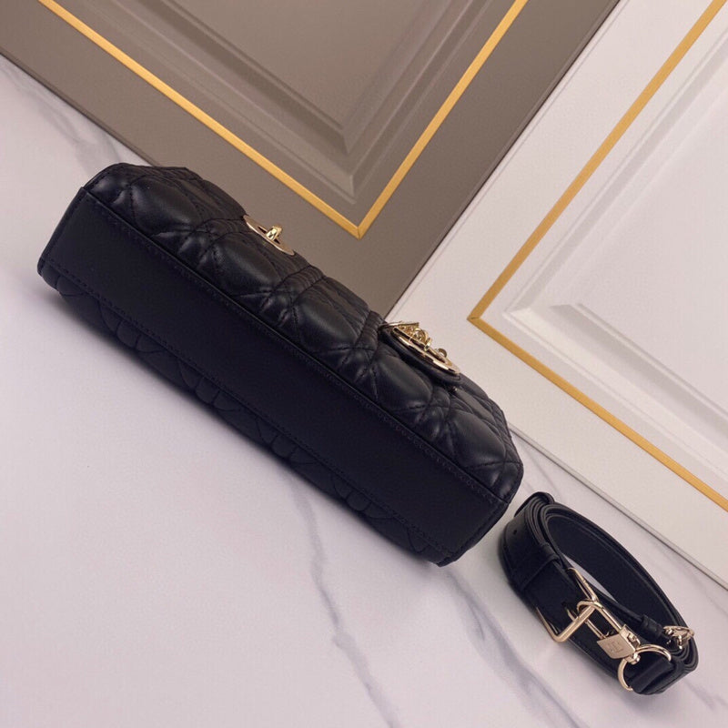 LTB - Luxe Touch Bags - 636