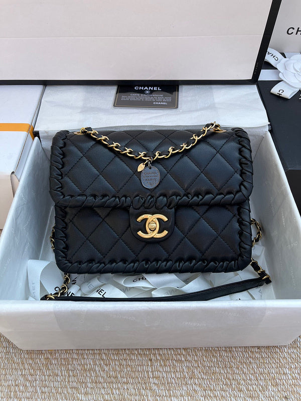 Luxe Touch Bags 

 -  Bags - 3421