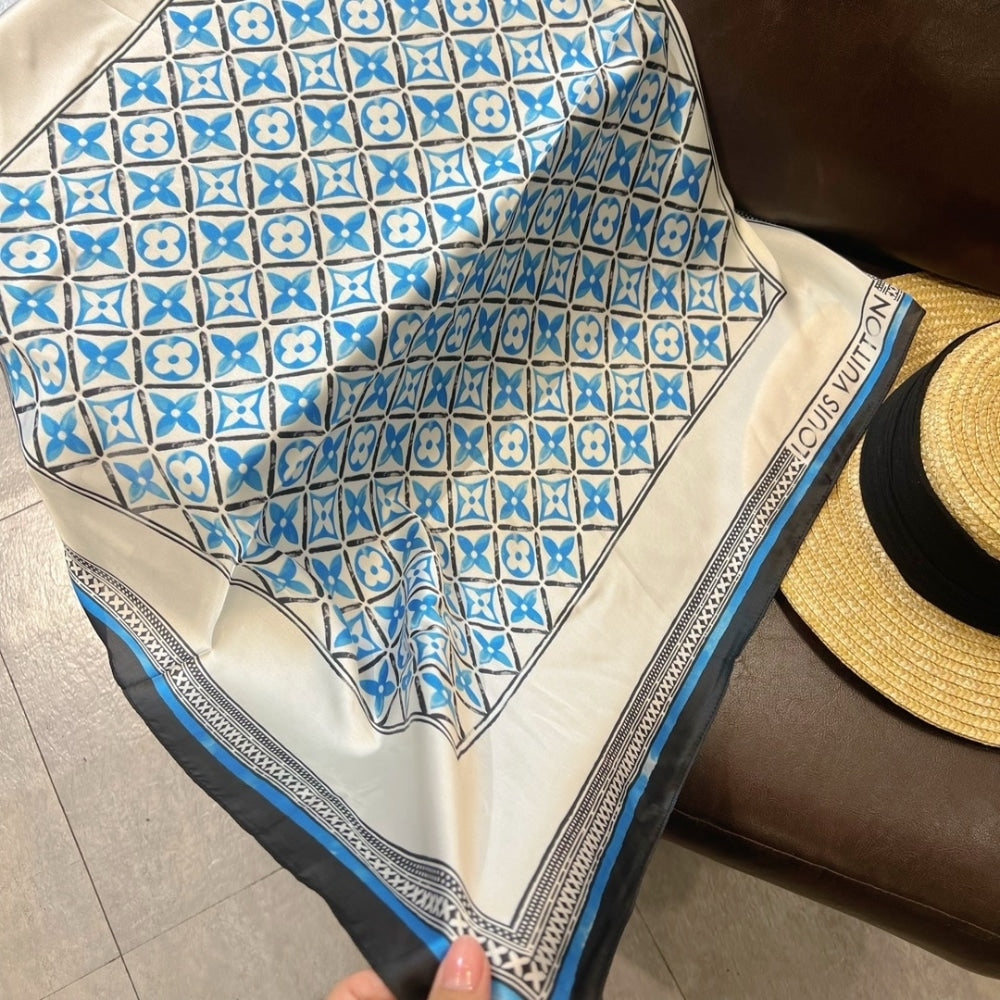 LV MONOGRAM FLOWER TILE IN BLUE 70CM