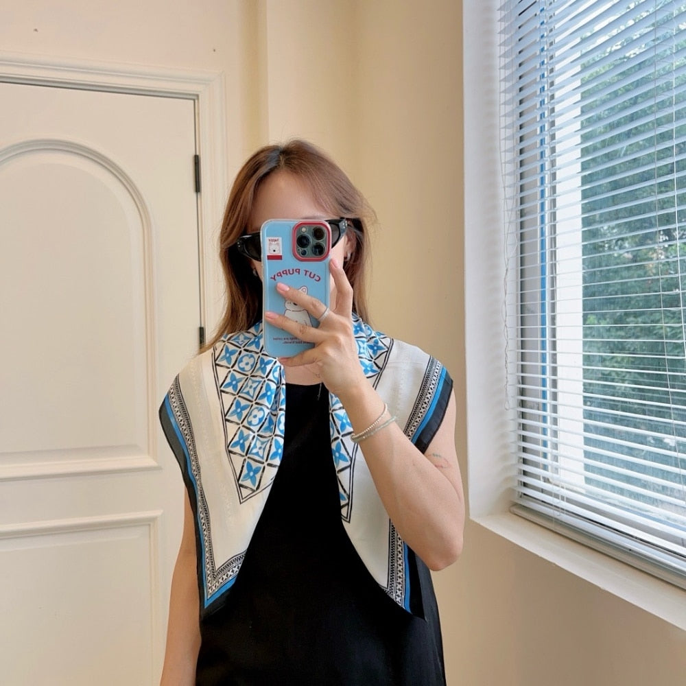 LV MONOGRAM FLOWER TILE IN BLUE 70CM