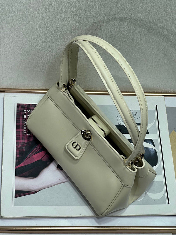 LTB - Luxe Touch Bags - 645