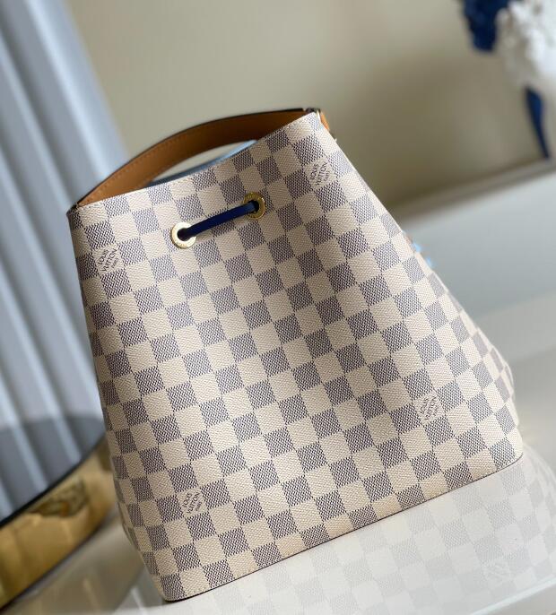 Luxe Touch Bags -   2415