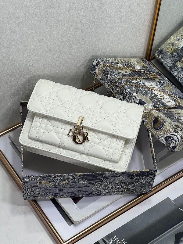 LTB - Luxe Touch Bags - 458