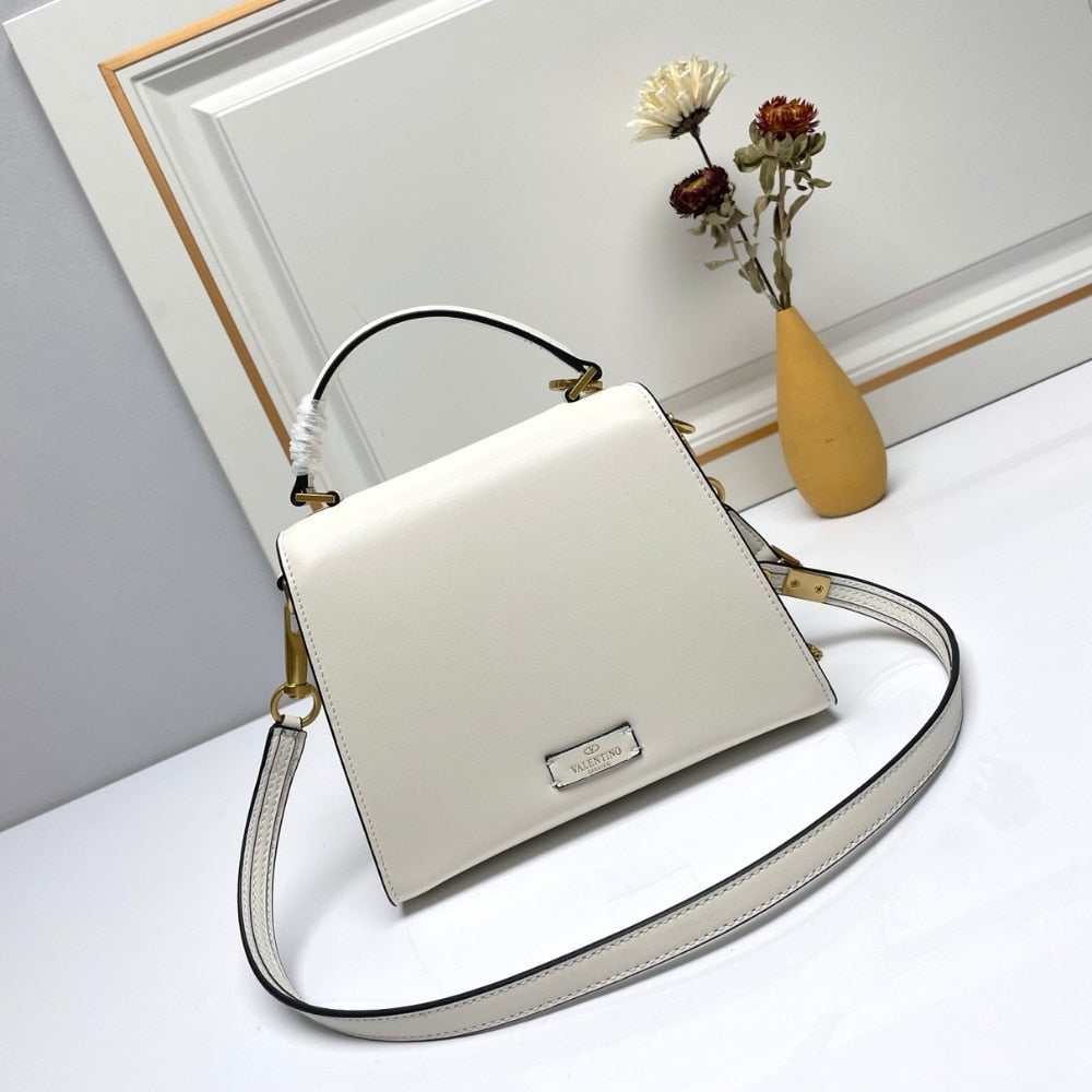 VO GARAVANI SMALL VSLING WICKER HANDBAG WHITE 22CM
