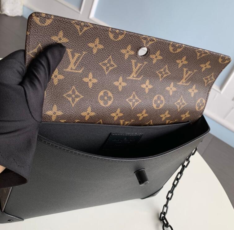 Luxe Touch Bags -   2675