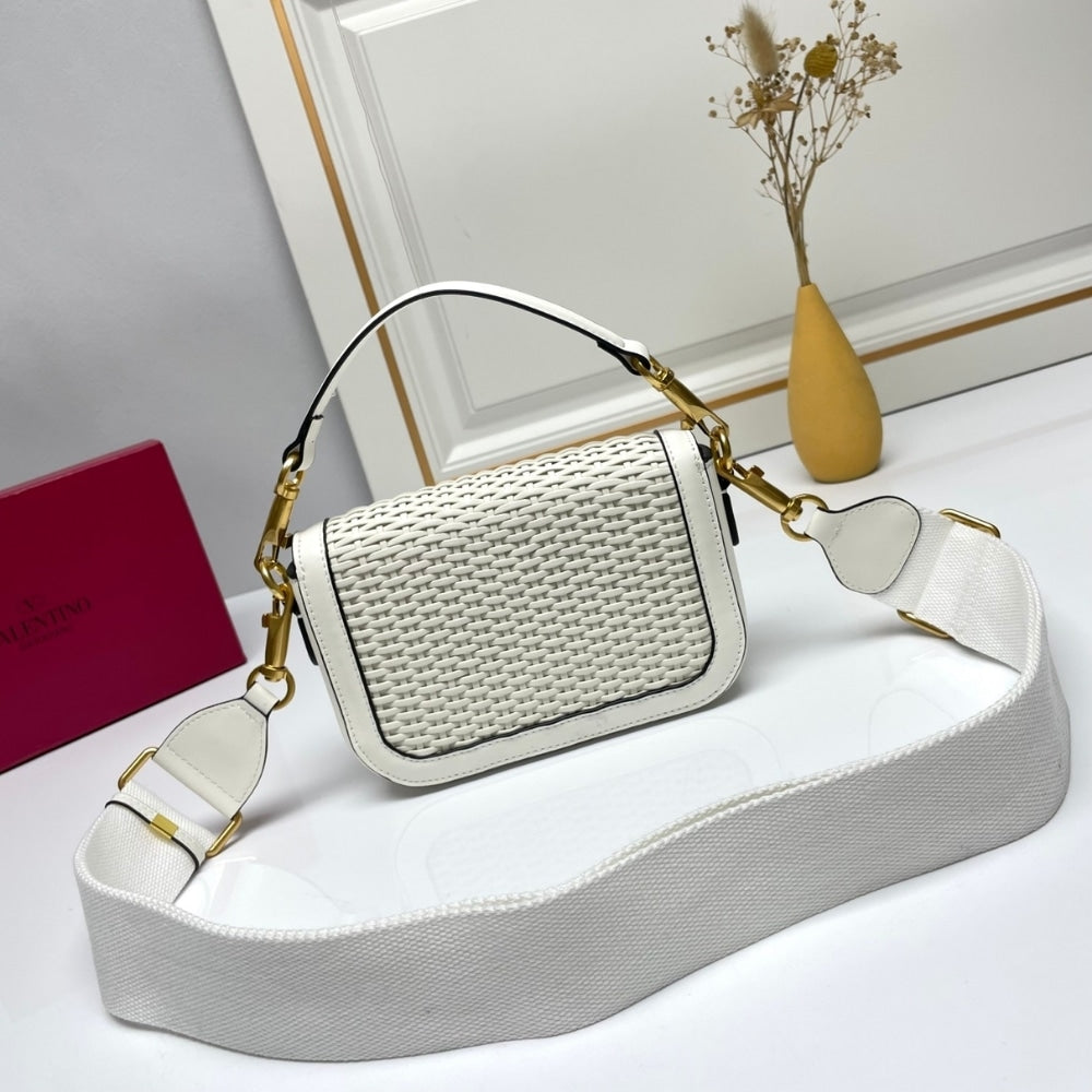 VO GARAVANI ALLTIME VLOGO WOVEN LEATHER SHOULDER BAG WHITE 22CM