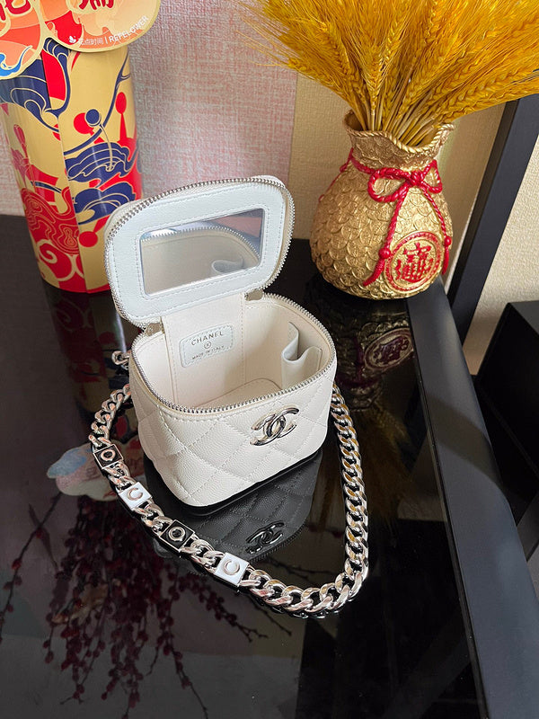 Luxe Touch Bags 

 -  Bags - 3145