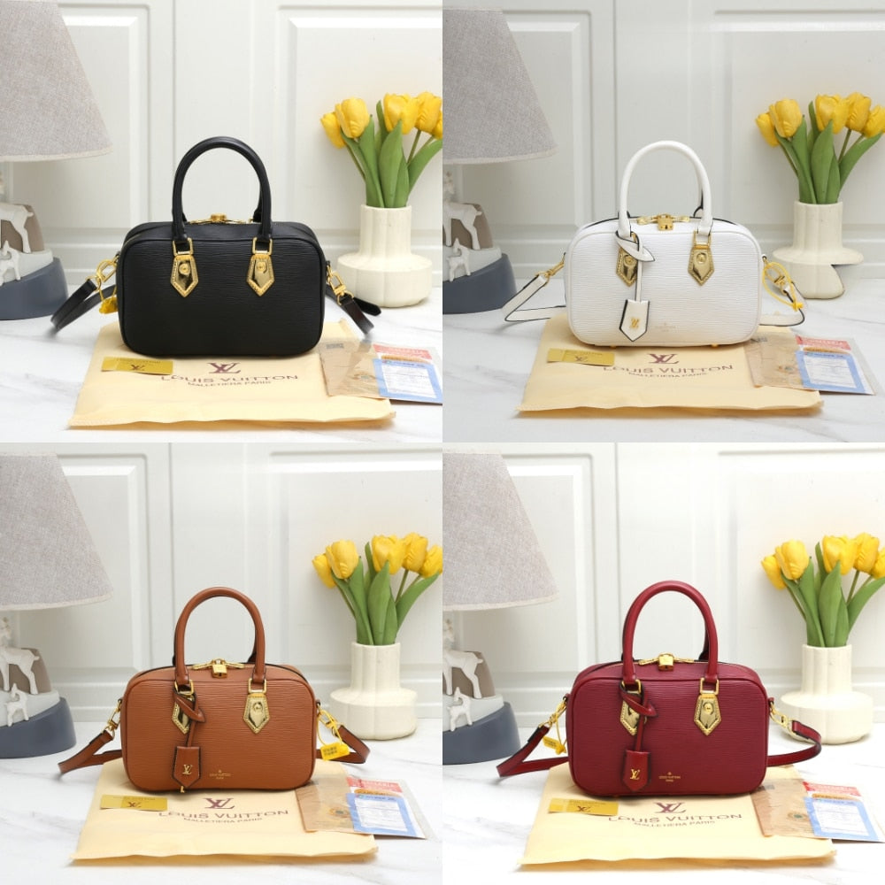 LV VOLTAIRE WHITE 26CM