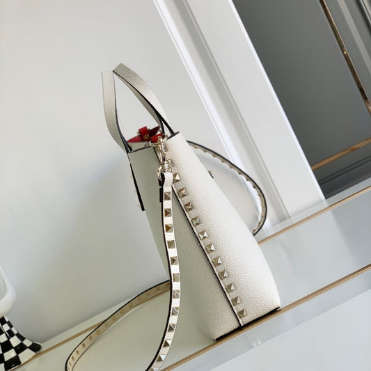 VO GARAVANI ROCKSTUD SMALL TOTE BAG WHITE 28CM