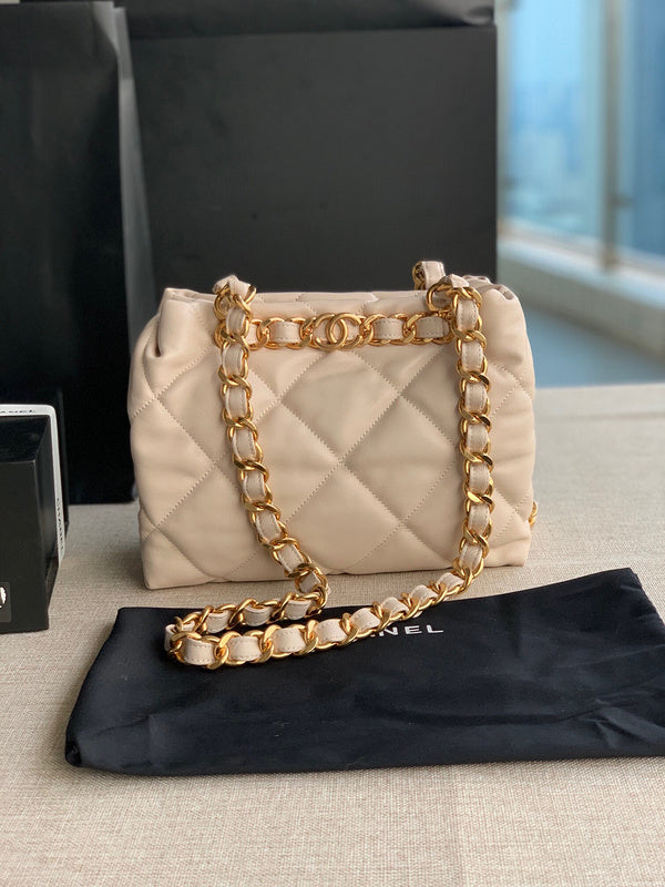 Luxe Touch Bags 

 -  Bags - 2899