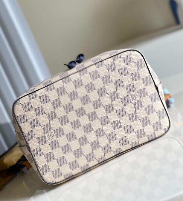 Luxe Touch Bags 

 - LTB Bags - 2415
