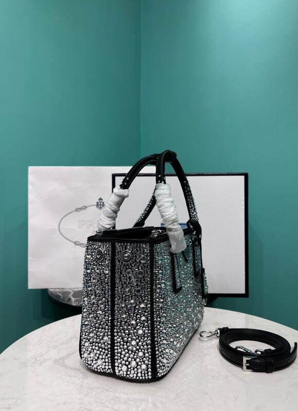 Luxe Touch Bags - PD Bags - 086