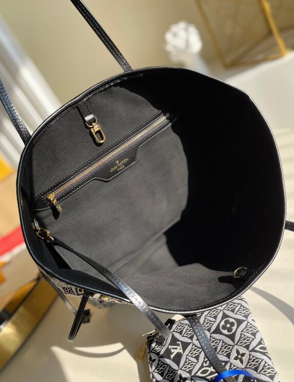 Luxe Touch Bags -   2551