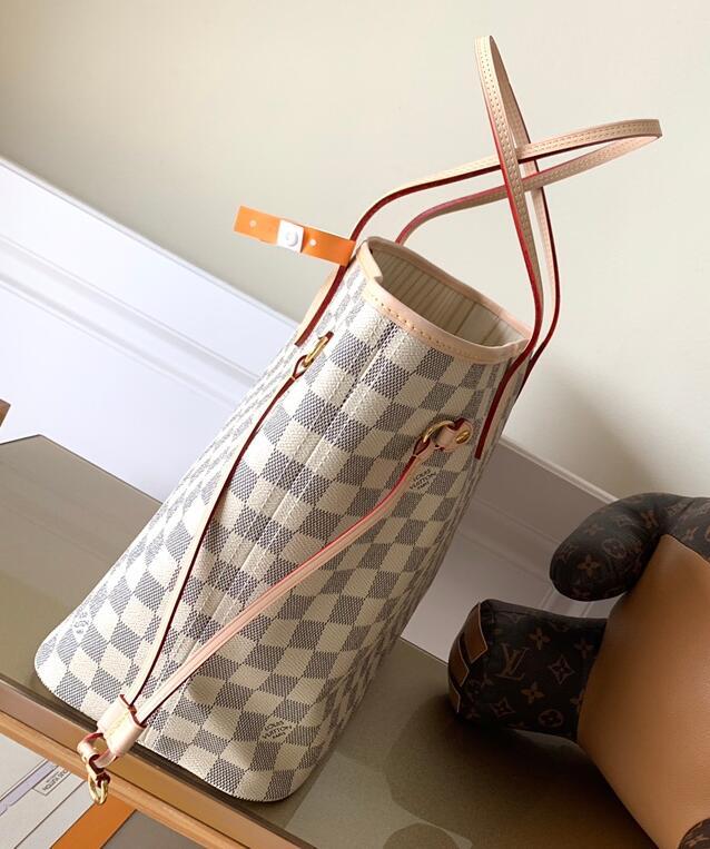 Luxe Touch Bags -   2519