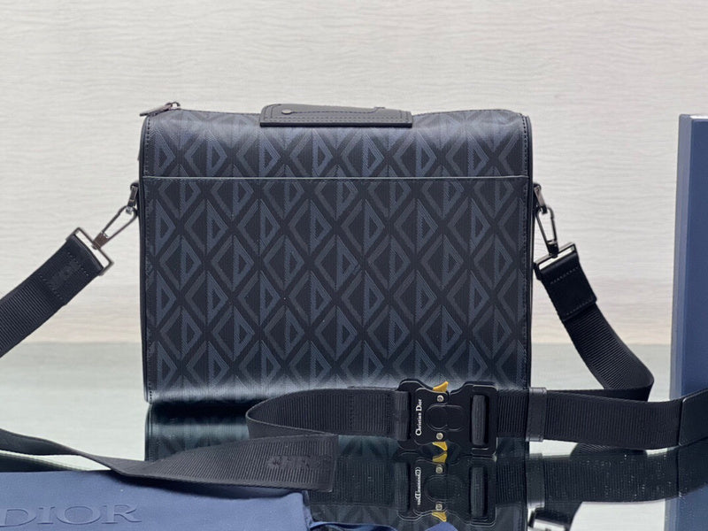 LTB - Luxe Touch Bags - 1568