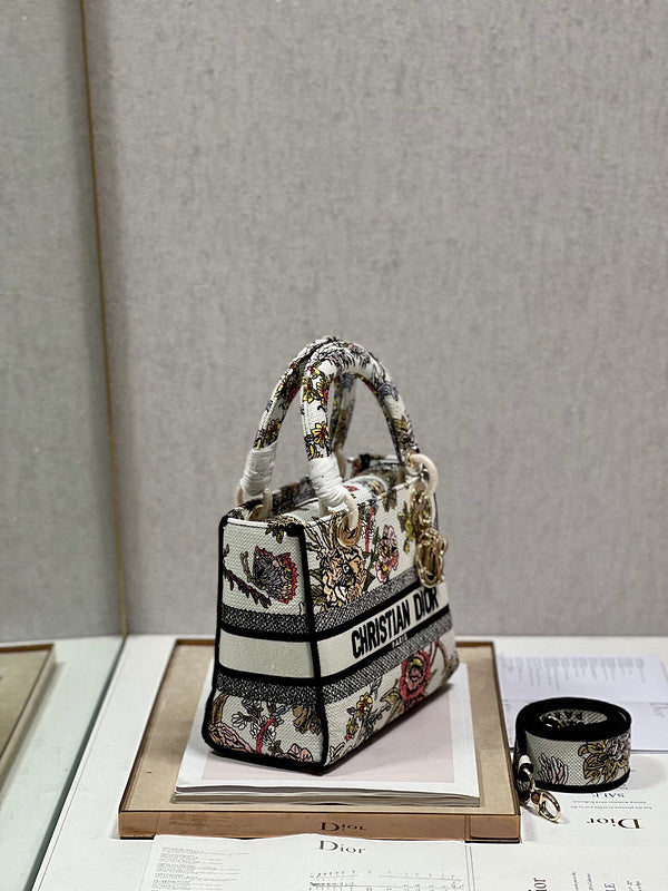 LTB - Luxe Touch Bags - 078