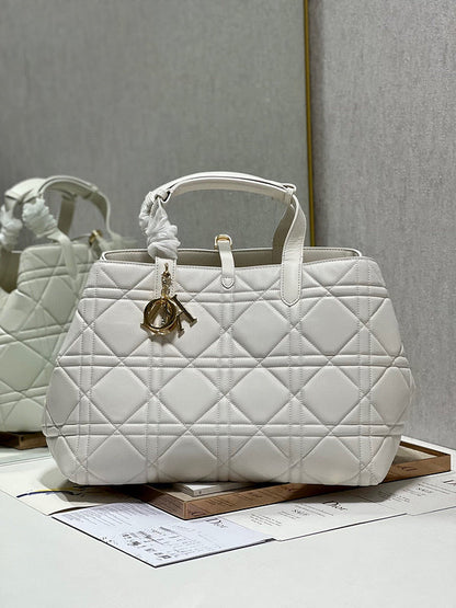 LTB - Luxe Touch Bags - 1600