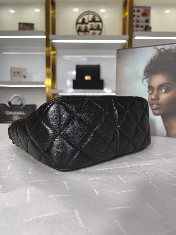 Luxe Touch Bags 

 -  Bags - 3386