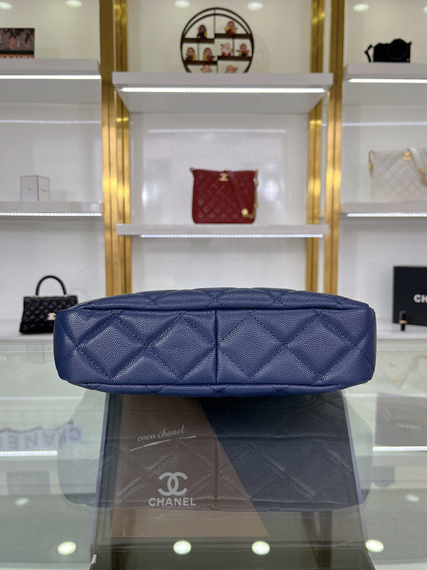 Luxe Touch Bags 

 -  Bags - 3051