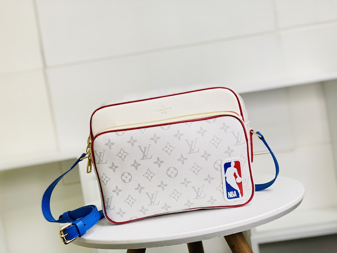 Luxe Touch Bags